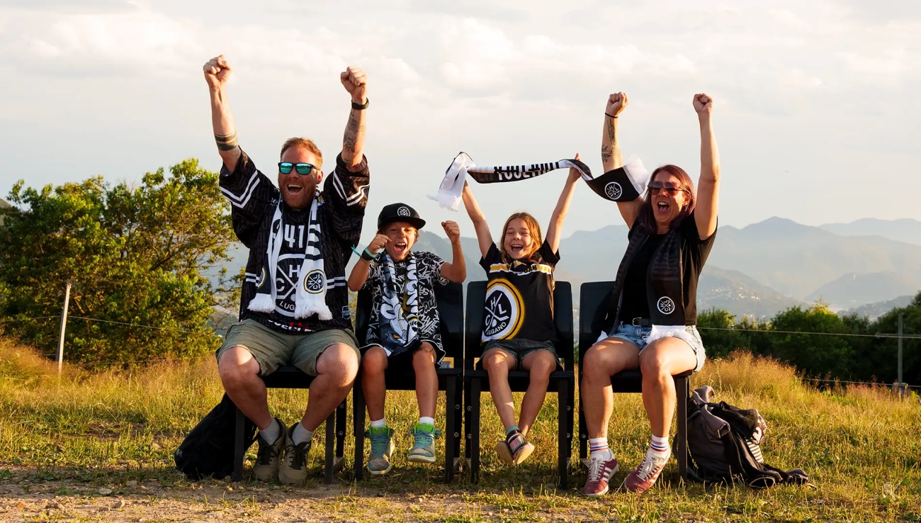 FIANCO A FIANCO - 2024/25 Season Ticket Campaign - Pt 1: Bianconeri Family